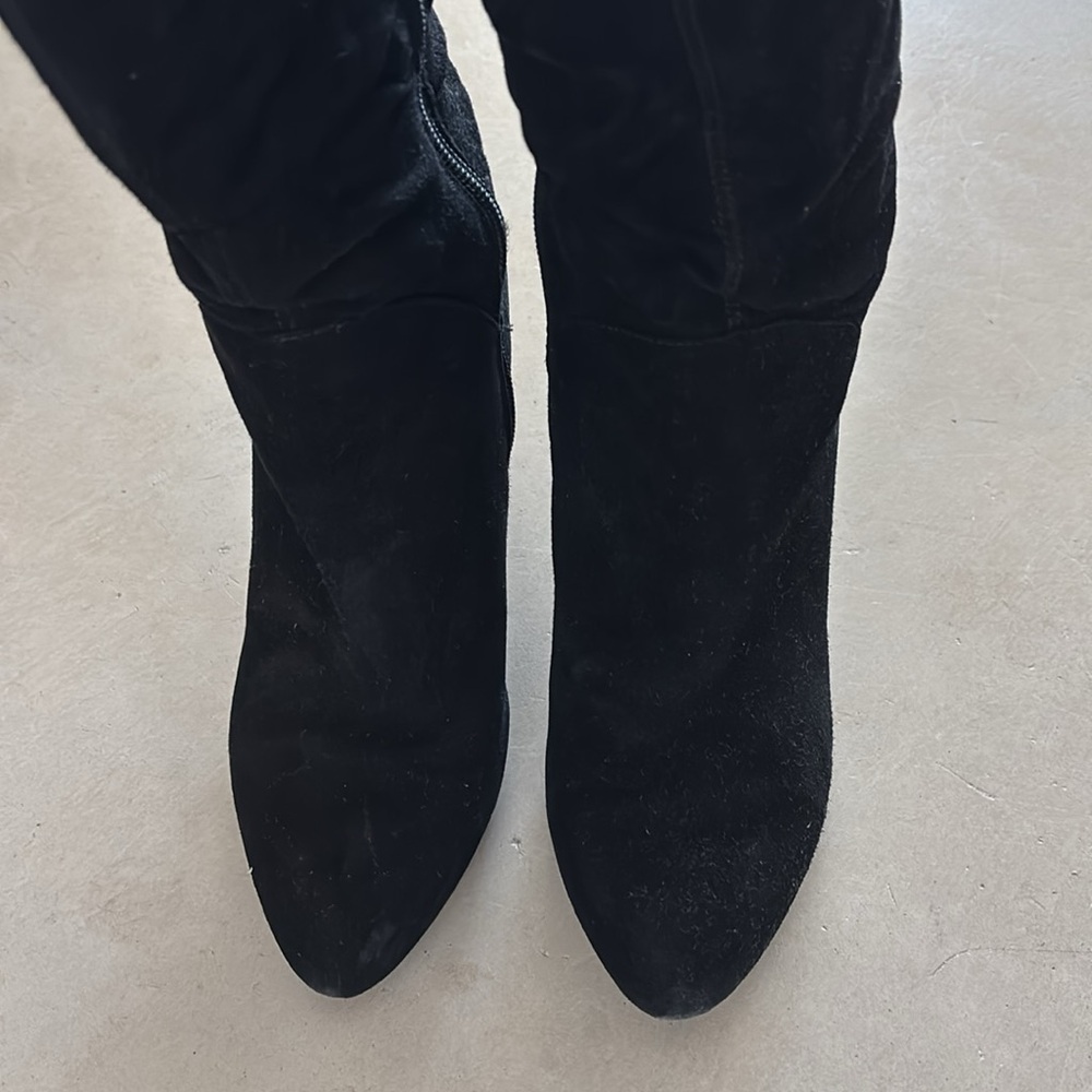 Sale! VANELi Black Suede Scrunch Boots - Picture 3 of 14